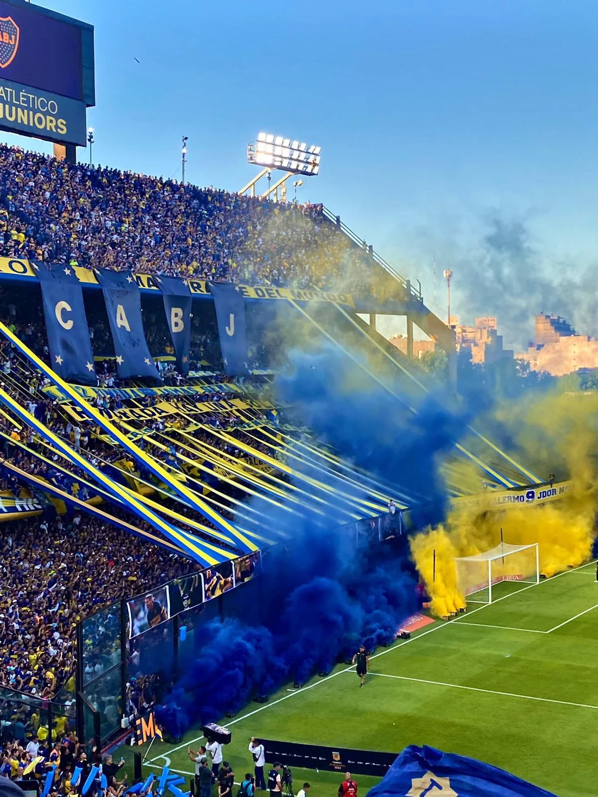 Drama di La Bombonera: Kemenangan Tipis Boca Juniors di Tengah Kontroversi Wasit dan Sanksi FIFA