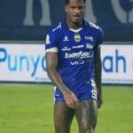 Deputy CEO PT Persib menegaskan tak ada Ramon Tanque dalam skuad musim 2026/2027, fokus pada pengembangan pemain lokal dan strategi baru