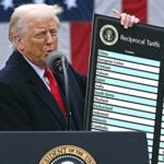 Trump mengumumkan tarif 25 persen untuk produk otomotif, kayu, dan farmasi Korea Selatan, diprediksi berdampak signifikan pada perdagangan global