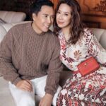 Donnie Yen menulis pesan penuh kehangatan untuk Cissy Wang dalam perayaan 23 tahun pernikahan mereka, menyoroti perjalanan cinta dan dukungan keluarga