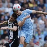 Drama di Pride Park: West Brom Rebut Puncak Klasemen Meski Bermain dengan 10 Pemain Lawan Derby County