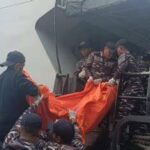 Istri korban meminta Basarnas segera temukan jurnalis yang hilang, sambil menunggu informasi terbaru dari tim penyelamat