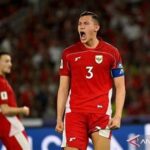 Tanpa kehadiran Jay Idzes, John Herdman menilai dua formasi lini belakang paling efektif untuk Timnas Indonesia di turnamen mendatang