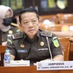 Mantan Jaksa Pidsus Febrie Adriansyah dijadwalkan diperiksa hari ini terkait dugaan tindak pidana pencucian uang (TPPU) yang sedang diselidiki