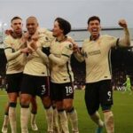 Liverpool menambah tiga poin penting dengan kemenangan di Bournemouth, sementara Manchester City terjebak drama delapan gol melawan Sunderland