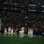 Keajaiban Augsburg di Deutsche Bank Park: Eintracht Frankfurt Tergilas dalam Drama 103 Detik!