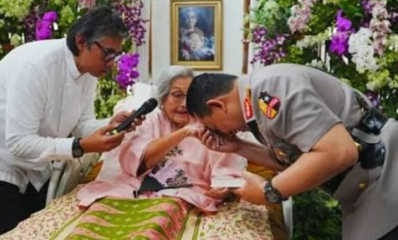 Kehilangan Mendalam bagi Keluarga Besar Jenderal Hoegeng: Reniyanti Hoegeng Tutup Usia di Usia 78 Tahun