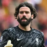 Masa Depan Penjaga Gawang Liverpool: Antara Dominasi Alisson Becker dan Rencana Suksesi Jangka Panjang