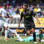 Tragedi di Liga Chile: Insiden Kembang Api Coquimbo Unido Berujung Cedera Serius Kiper Lawan