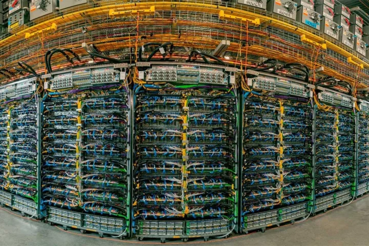 Ambisi Besar Google: Bangun Pusat Data Raksasa dan Kebangkitan Nuklir AS demi Masa Depan Digital