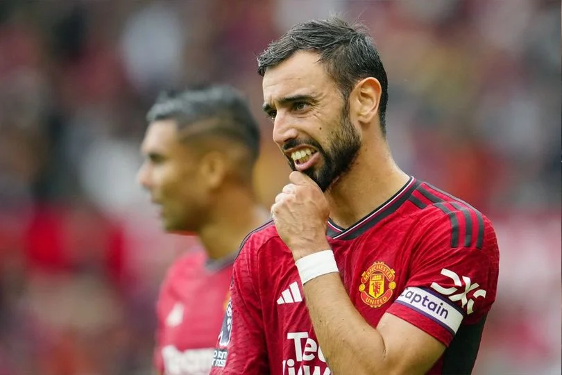 Badai di Manchester United: Antara Krisis Kapten Bruno Fernandes dan Perampokan Rumah yang Mengejutkan