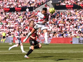 Chaos di Vallecas: Protes Suporter Rayo Vallecano Paksa Pertandingan Melawan Athletic Bilbao Dihentikan