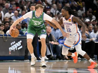 Cooper Flagg Menggila! Dallas Mavericks Hancurkan Oklahoma City Thunder di Tengah Badai Cedera