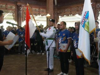 Dinamika Kabupaten Banyumas: Sorotan Aksi Massa Tuntut UHC hingga Prestasi Emas di Porprov Jateng 2026