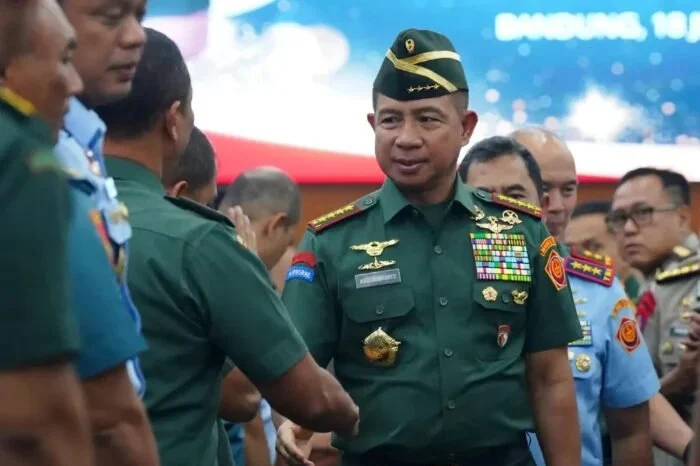 Dinamika Nasional: Dari Transformasi Seragam TNI hingga Strategi Industri dan Ekspansi Global