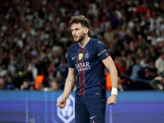 Dinamika PSG: Cedera Parah Kvaratskhelia, Kritik Ballon d'Or, hingga Manuver Transfer Pemain Muda