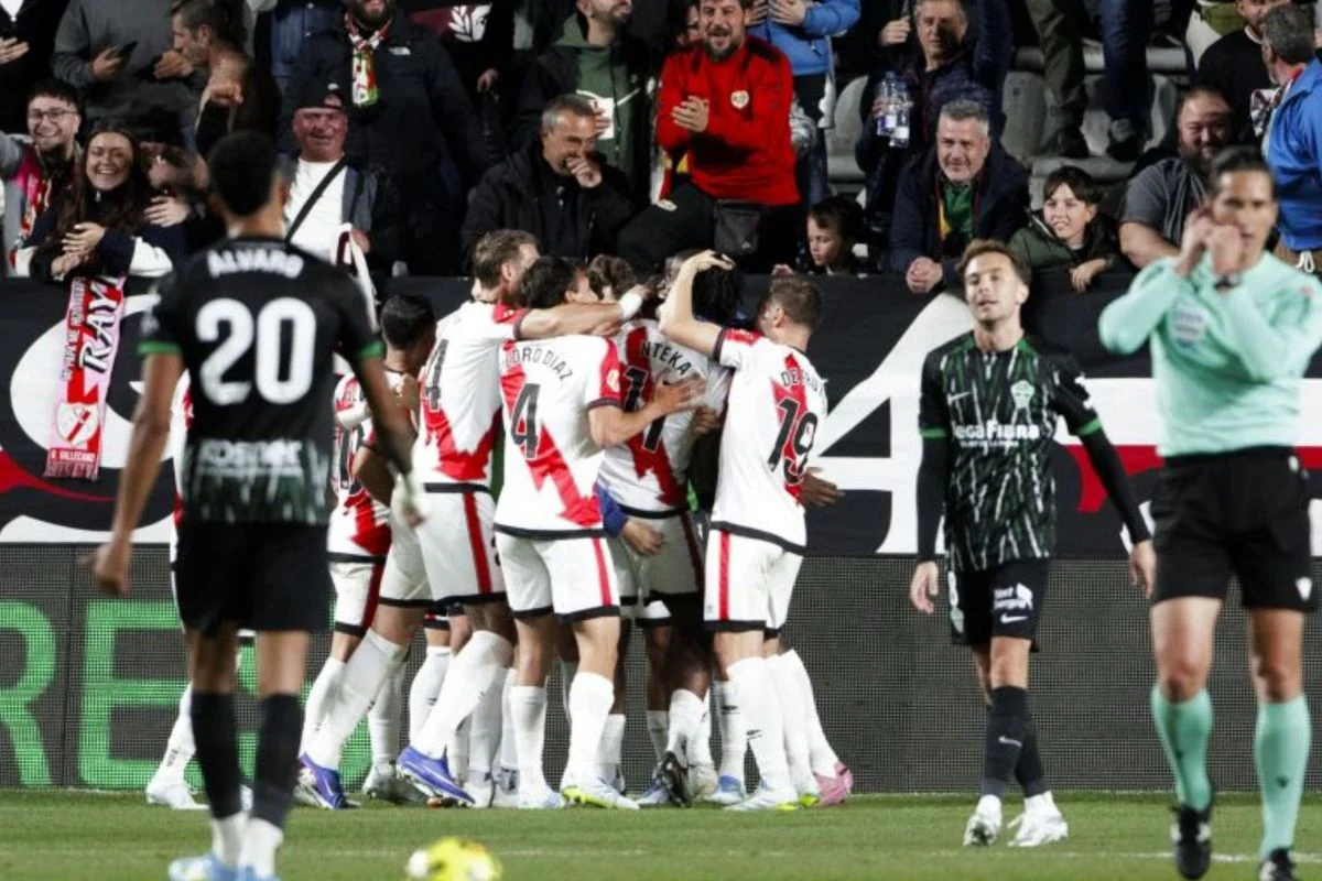 Dominasi Elche di Vallecas: Federico Redondo Bawa Kemenangan Telak Atas Rayo Vallecano