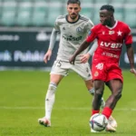 Dominasi Tanpa Terkalahkan: Legia Warszawa Bungkam Wisła Kraków di Tengah Kontroversi Panas