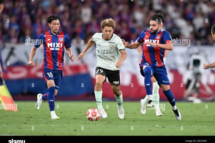 Dominasi Total di Derby Tokyo: FC Tokyo Hancurkan Tokyo Verdy 4-0!