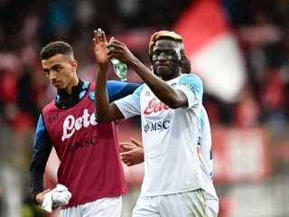 Dominasi Total! Napoli Hancurkan Monza 4-1 dalam Laga Penuh Drama di U-Power Stadium
