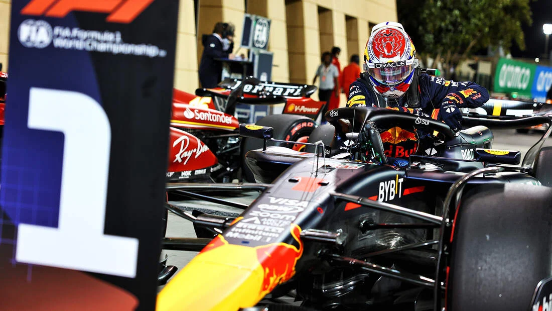 Drama Bug Software dan Hujan Deras: Max Verstappen Menang di GP Bahrain yang Berlangsung Chaos di Malaysia
