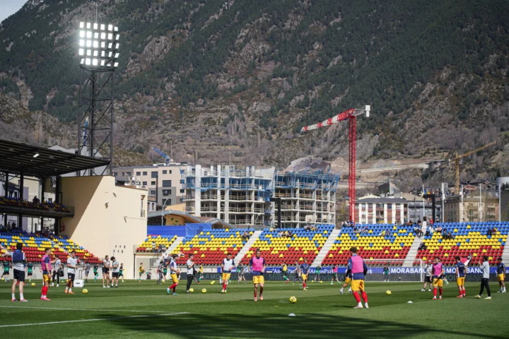 Drama di Estadi de la FAF: FC Andorra Tumbang dalam Duel Sengit Melawan Burgos CF