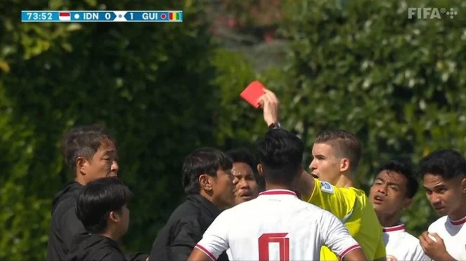 Drama Kartu Merah dan Kontroversi Wasit: Oțelul Galați Gagal Amankan Kemenangan Penuh
