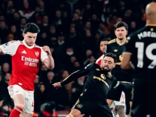 Drama Kompetisi Global: Comeback Arsenal di Emirates hingga Pesta Gol Como Hancurkan Manchester United