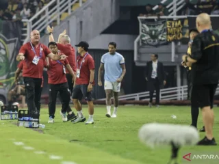 Drama Menit Akhir di GBT: Persebaya Ditahan Imbang PSS Sleman, Bernasib Pahit-Manis bagi Kedua Tim