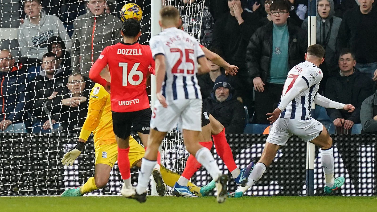 Drama Penalti di The Hawthorns: Birmingham City Bungkam West Brom dalam Derbi Sengit Championship