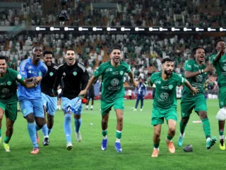 Drama Tujuh Gol di Al Majma’a: Al-Ahli Jeddah Tampil Perkasa, Balikkan Keadaan Lawan Al-Fayha!