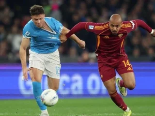 Drama Tujuh Gol di Maradona! Napoli Gagal Amankan Poin Penuh, AS Roma Kokoh di Papan Atas