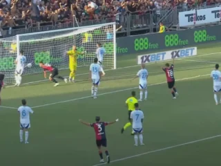 Duel Taktis di Sinigaglia: Como Tantang Ambisi Roma dalam Big Match Serie A