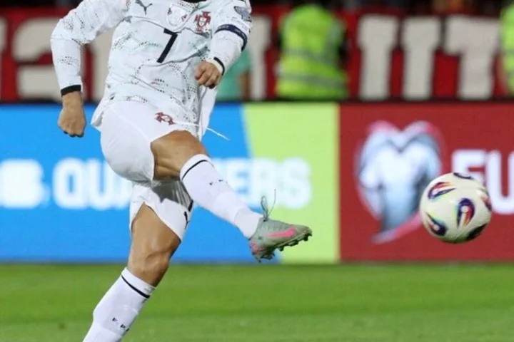 Dunia Perairan dalam Sorotan: Dari Tragedi Sabotase hingga Prestasi Legendaris Cristiano Ronaldo