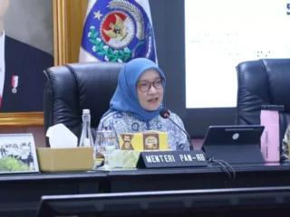 Gaji PNS Tak Akan Lewat Kopdes Merah Putih, MenPAN-RB Rini Widyantini Pastikan Sistem Perbankan Tetap Berjalan