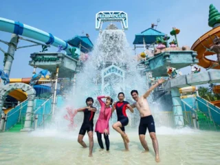 Gebrak Hari Renang Dunia, Atlantis Ancol Bidik Dua Rekor MURI Melalui Aksi Heroik Lifeguard