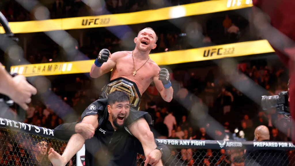 Guncangan Besar Dunia Bela Diri: Perebutan Takhta di UFC 333 hingga Kebangkitan Legenda Fight Night