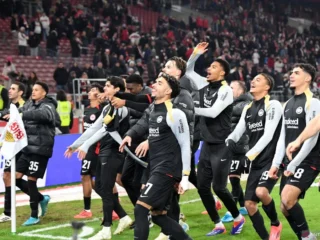 Kabar Buruk bagi The Reds: Dominik Szoboszlai Terancam Absen Panjang Akibat Cedera Hamstring