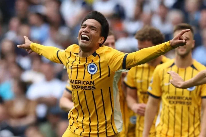 Keajaiban dari Garis Tengah: Gol Spektakuler Diego Gómez Guncang Premier League