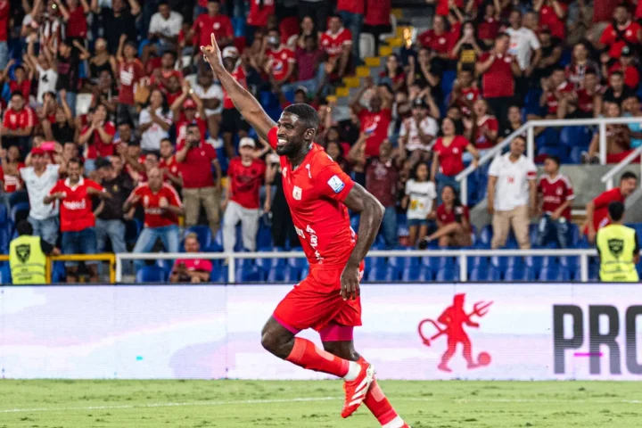 Kebangkitan Dramatis América de Cali: Dari Puncak Klasemen hingga Rumor Transfer Bintang