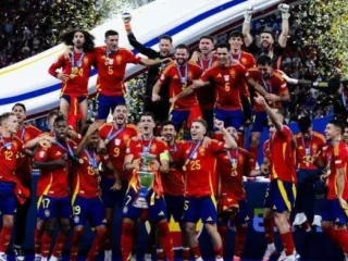 Kebangkitan Fran García: Dari Desa Kecil Bolaños Hingga Menjadi Andalan Baru Timnas Spanyol