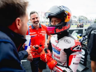 Kebangkitan Veda Ega Pratama: Merangsek ke Empat Besar di Hasil FP1 Moto3 Malaysia 2026