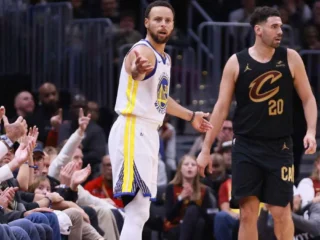Kemenangan Dramatis Golden State Warriors: Steph Curry Mengamuk, Georges Niang Ambil Peran Krusial