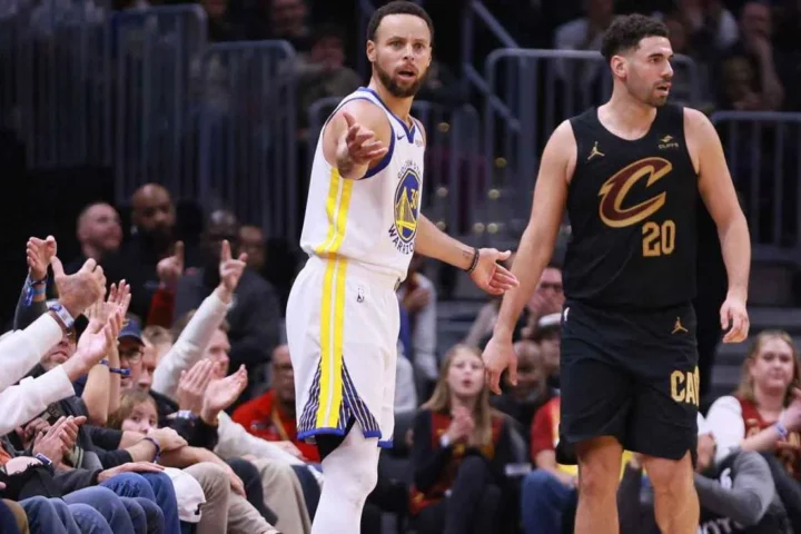 Kemenangan Dramatis Golden State Warriors: Steph Curry Mengamuk, Georges Niang Ambil Peran Krusial