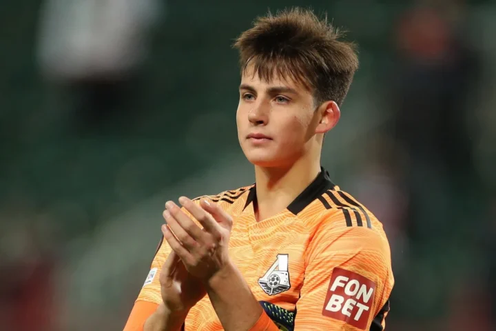 Kemenangan Telak di Derby Graz Ternoda Cedera Parah Kiper Daniil Khudyakov