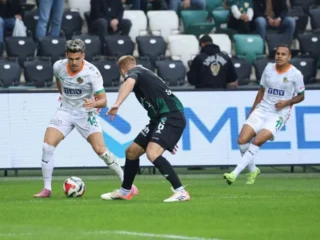 Kocaelispor Curi Kemenangan di Alanya! Tekuk Alanyaspor 2-1 dalam Duel Sengit Süper Lig