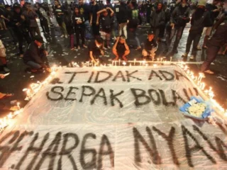 Kumpulan Kontroversi Dunia: Dari Skandal Politik hingga Insiden Viral yang Mengguncang Publik