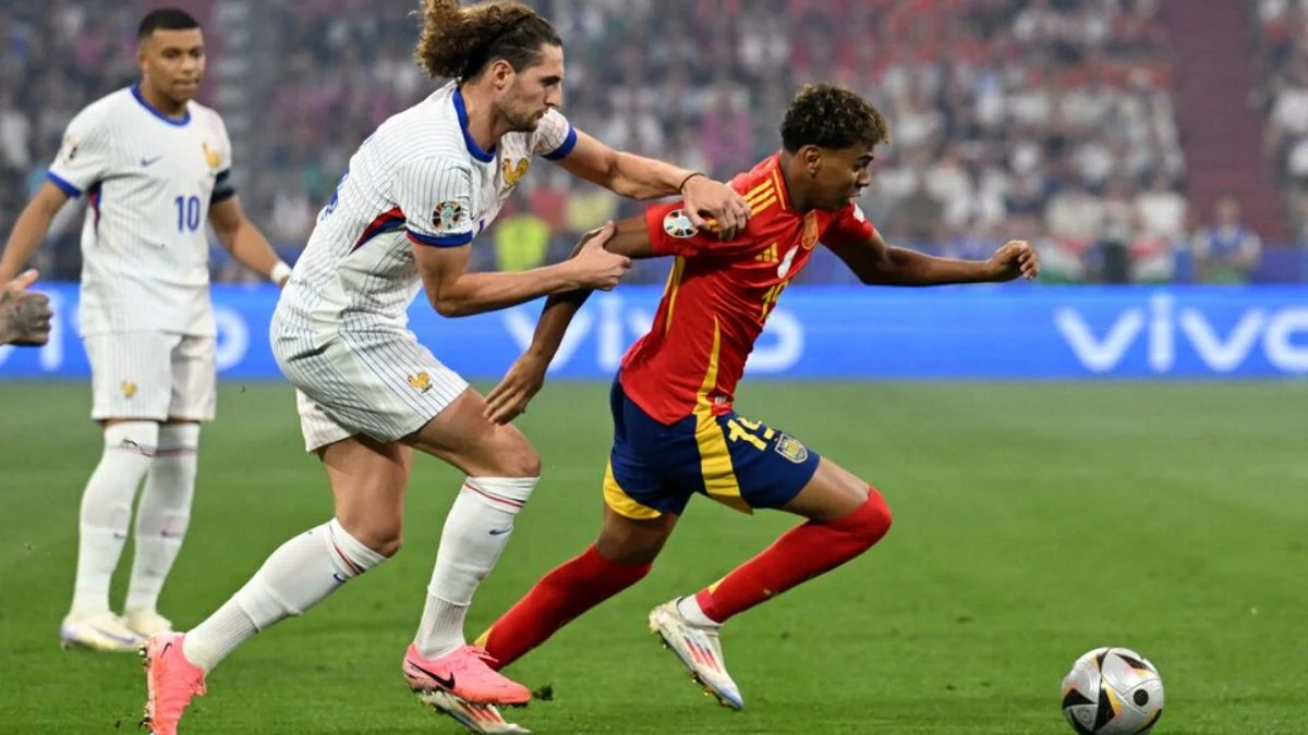 Lamine Yamal Menggila! Spanyol Hancurkan Ceko dan Perpanjang Rekor Tak Terkalahkan