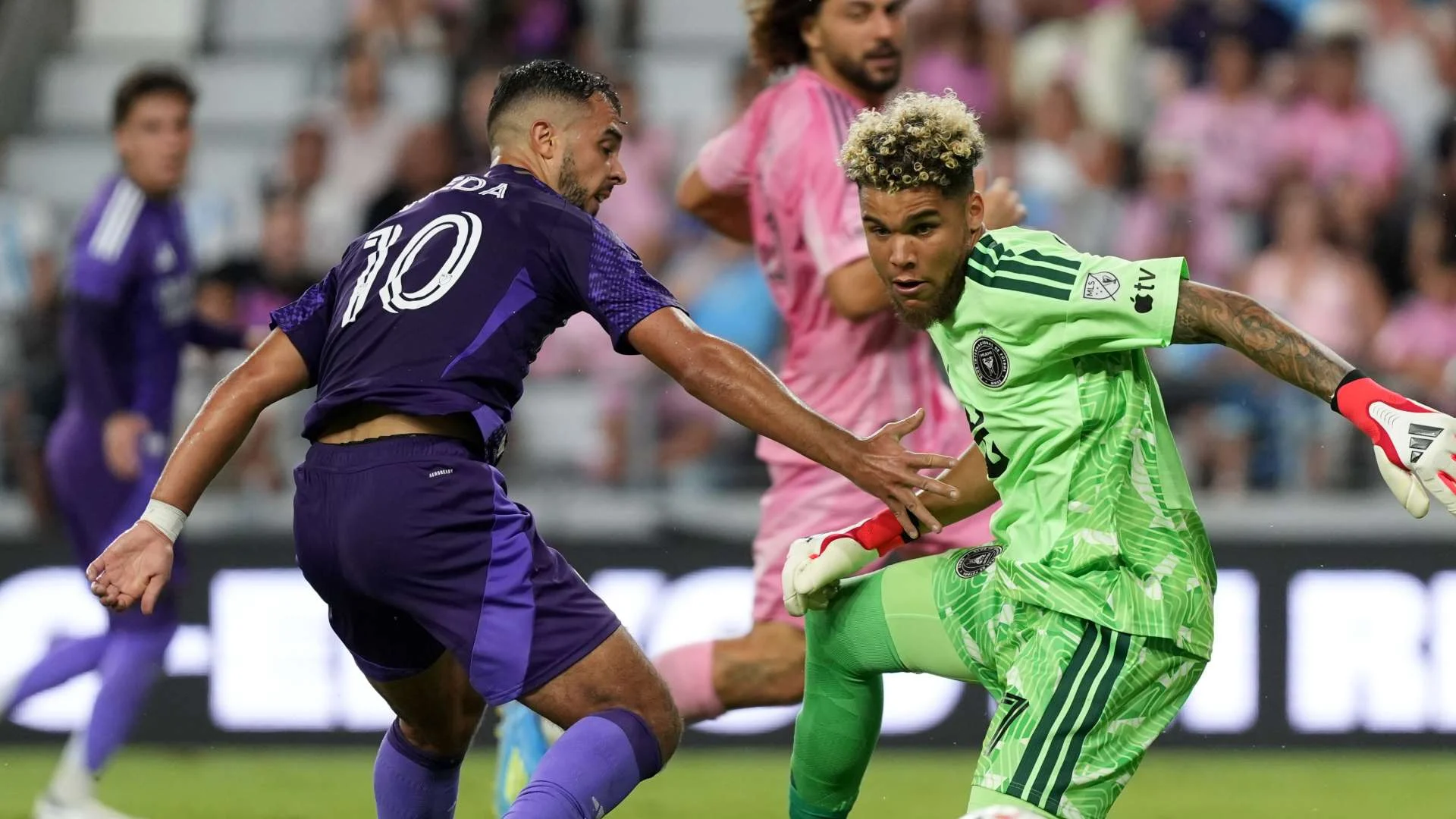 Mahakarya Martin Ojeda: Gol Tendangan Kalajengking yang Mengguncang MLS dan Menantang Penghargaan Puskas