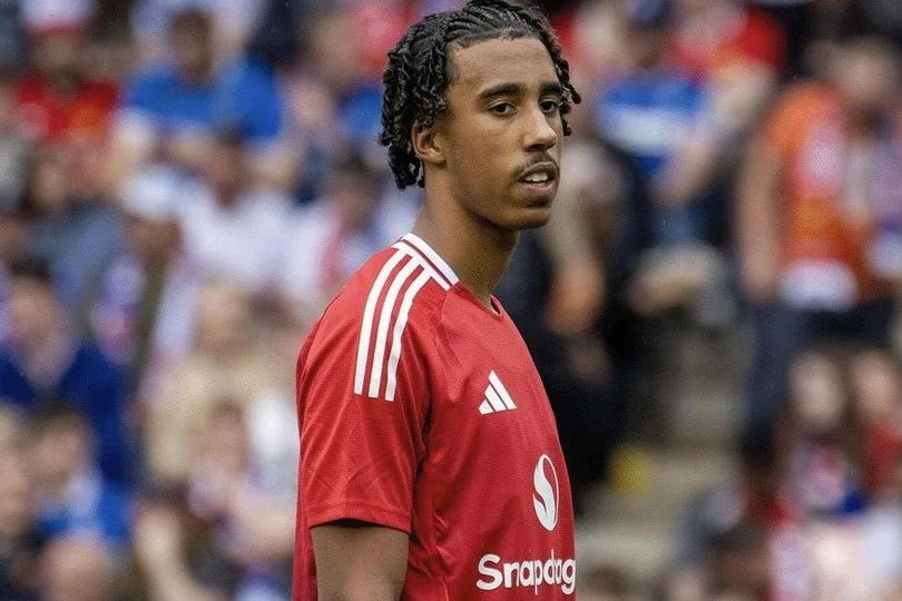 Masa Depan Leny Yoro: Antara Debut Gemilang di Timnas Prancis dan Rumor Kepindahan ke AC Milan